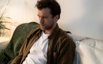 The Motivation Trap: Why You Don’t Feel Like Doing Anything — And What Actually Works Instead